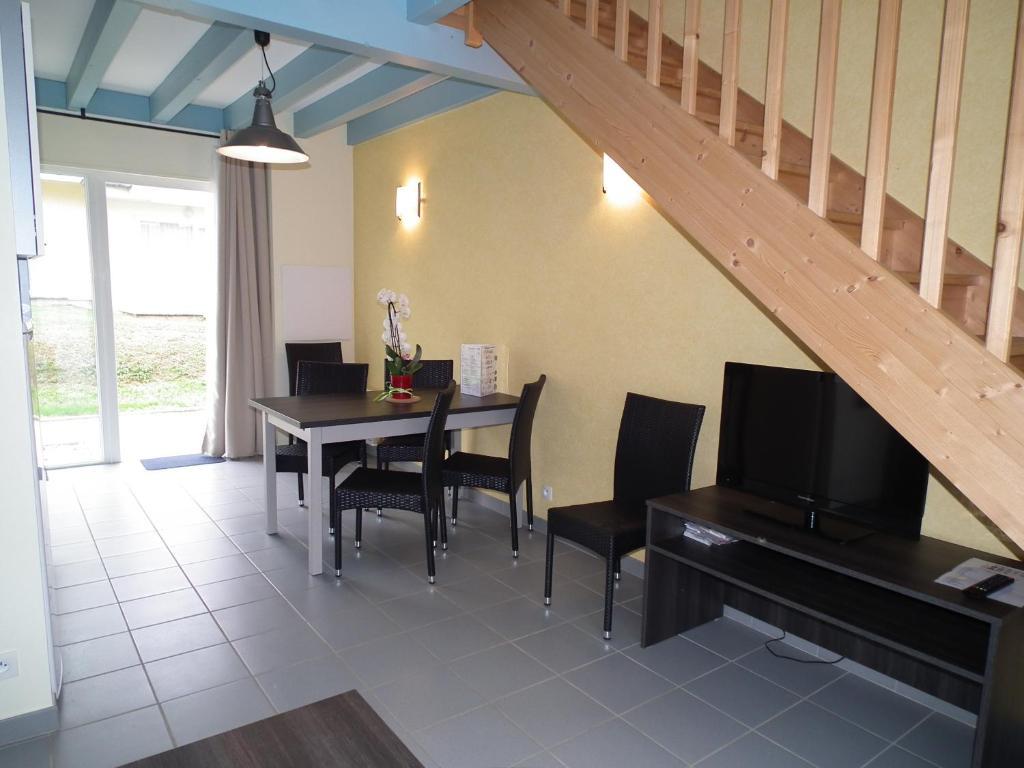 Les Cottages Du Saleys By Resid&Co ซาลีส์-เดอ-เบอาร์น ภายนอก รูปภาพ